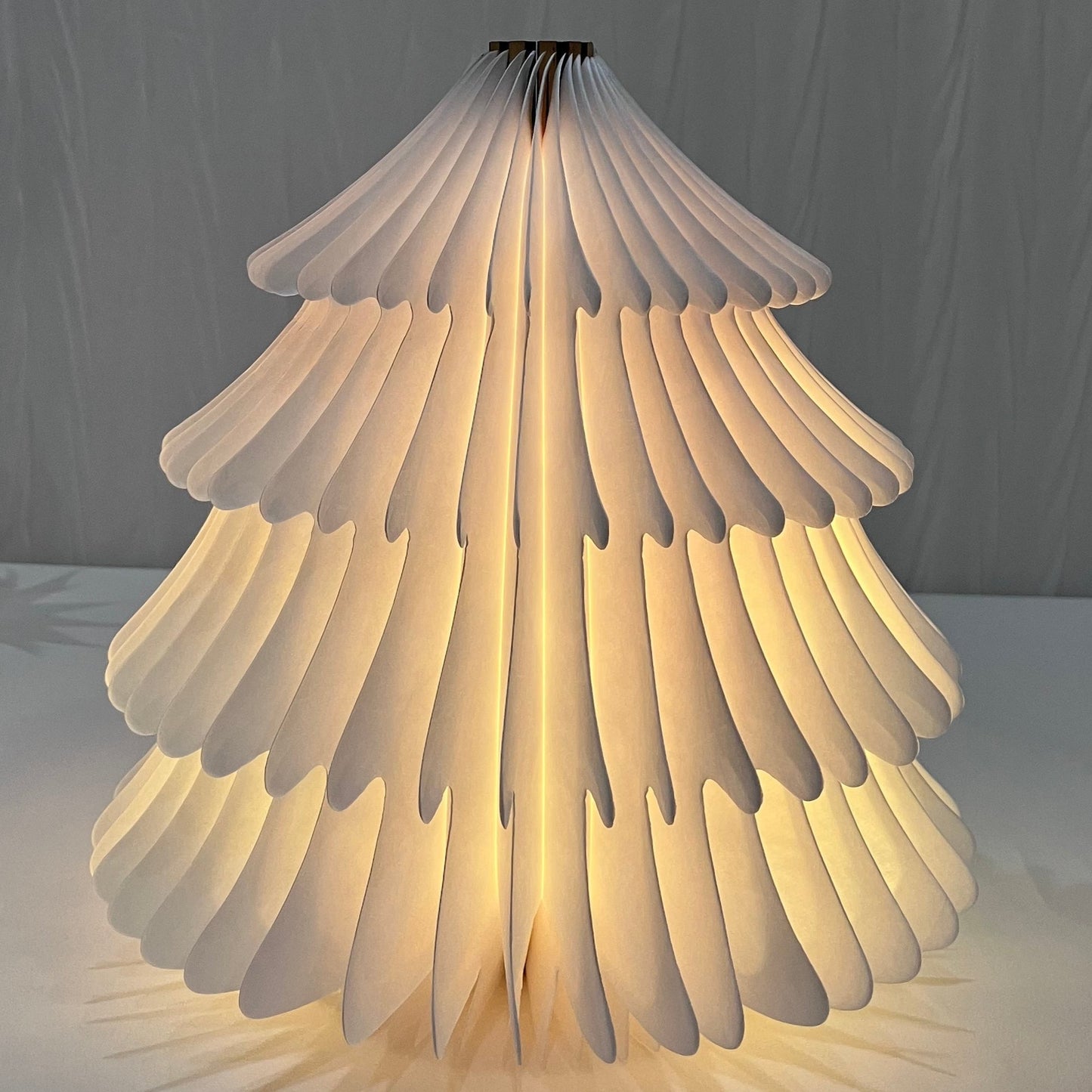 Spruce Tree Color-Changing Foldable Lamp