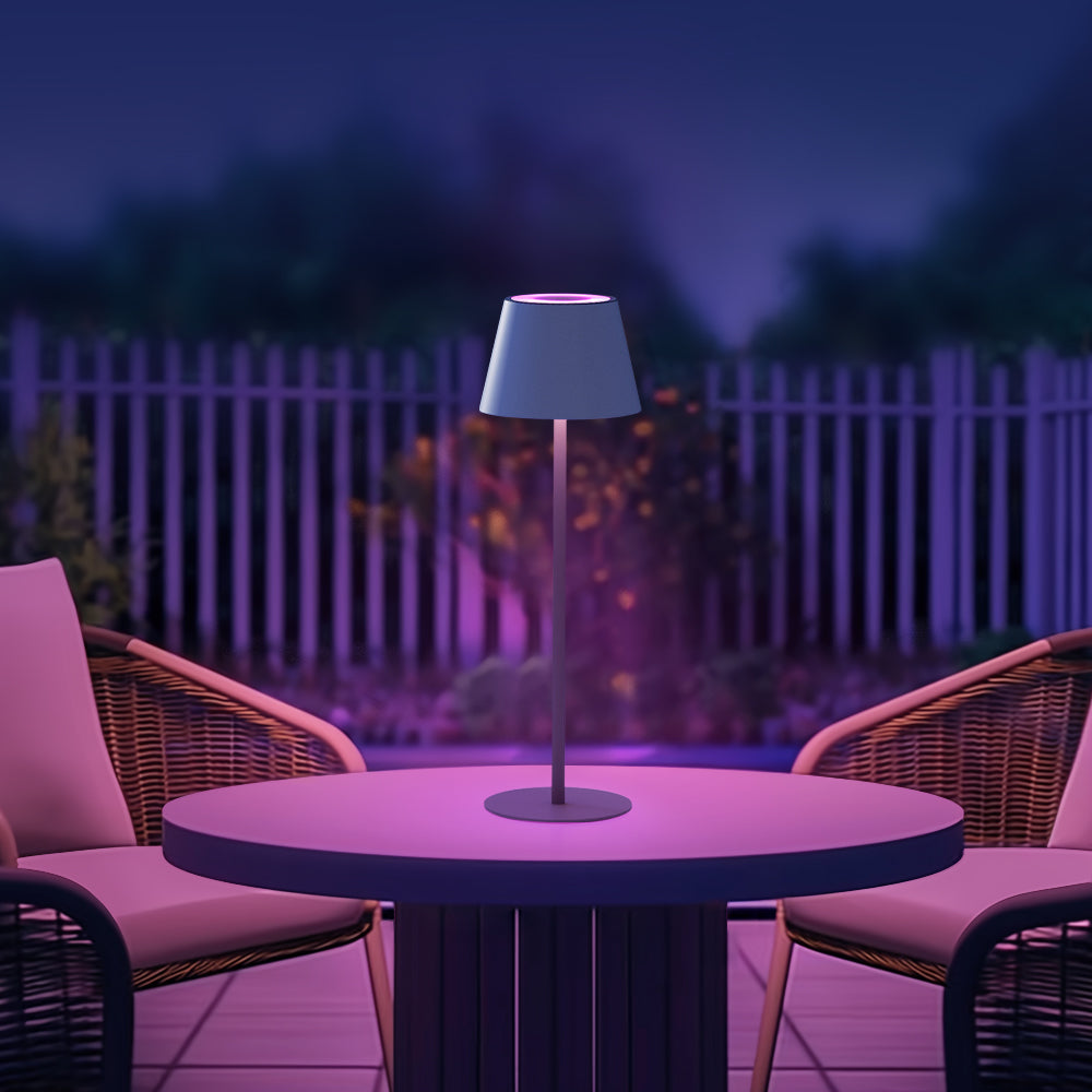 Innovative portable LED lamp featuring seamless color transitions and cordless convenience